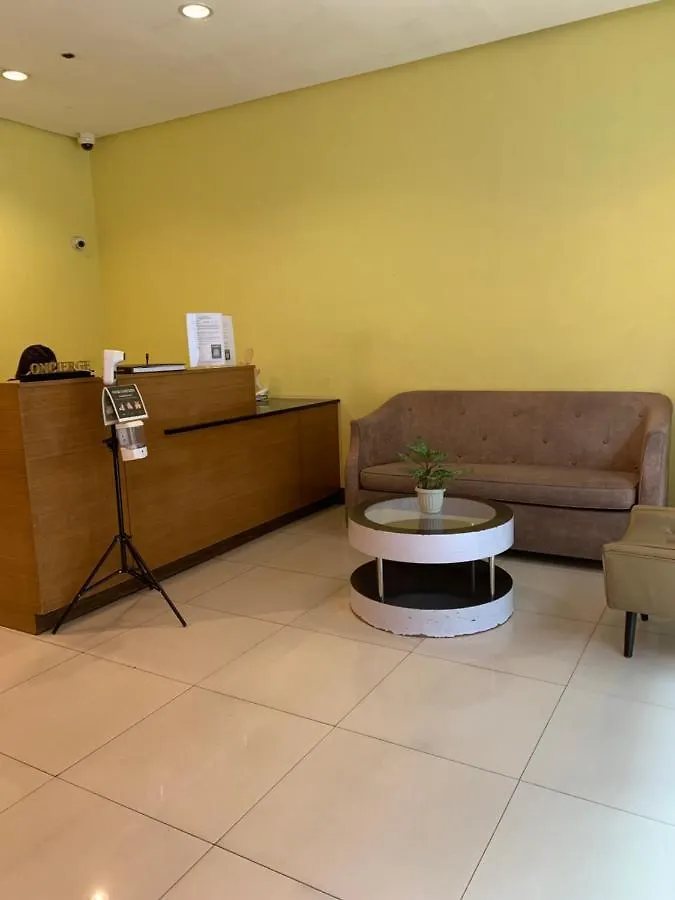 One Palm Tree Villas Condominium - Studio 5Th Fl With Balcony - Across Terminal 3 Airport Manila 0*,