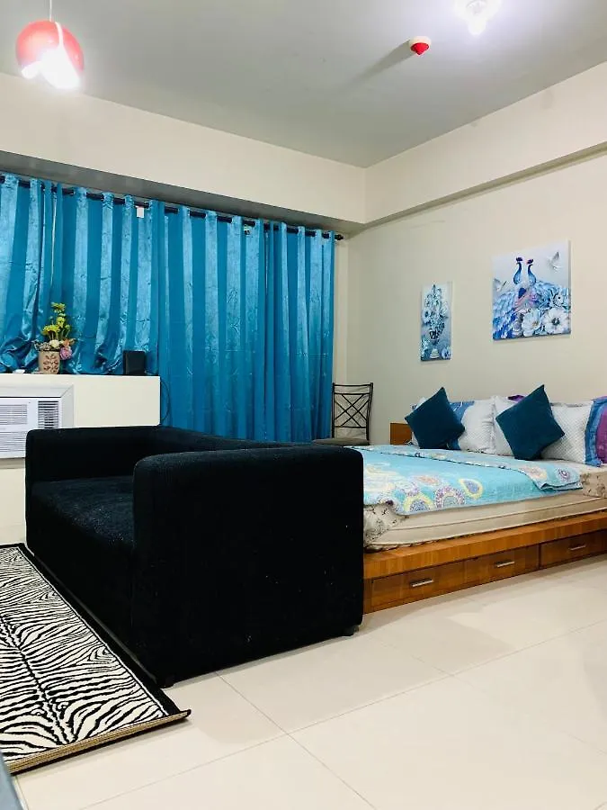 One Palm Tree Villas Condominium - Studio 5Th Fl With Balcony - Across Terminal 3 Airport Manila Philippines