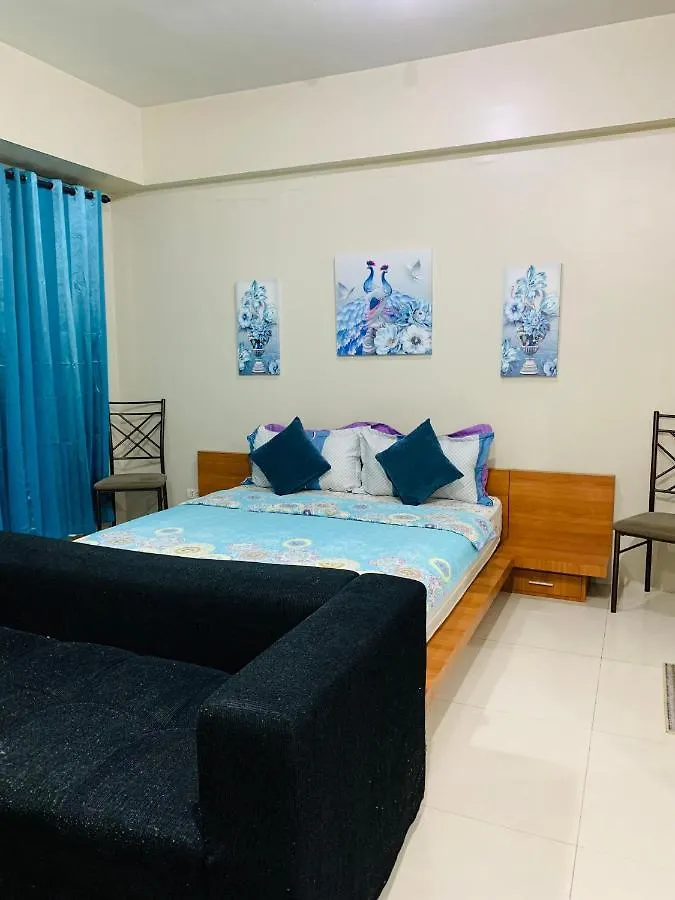 Apartment One Palm Tree Villas Condominium - Studio 5Th Fl With Balcony - Across Terminal 3 Airport Manila Philippines